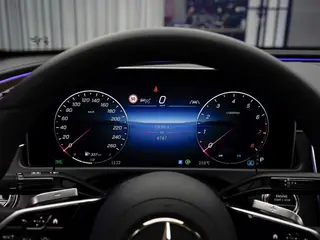 Mercedes-Benz E-Class (Imported) 2025 Restyling E 260 Sports version exterior photo 9 Mercedes-Benz E-Class (Imported) 2025 Restyling E 260 Sports version exterior photo 9