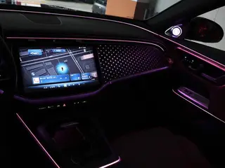 Mercedes-Benz E-Class (Imported) 2025 Restyling E 260 Sports version interior photo 19 Mercedes-Benz E-Class (Imported) 2025 Restyling E 260 Sports version interior photo 19