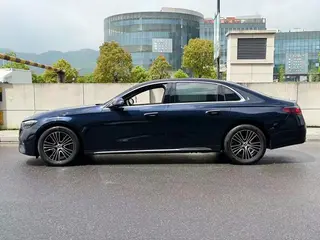 Mercedes-Benz E-Class 2024 Restyling E 260 L Passenger car exterior photo 7 Mercedes-Benz E-Class 2024 Restyling E 260 L Passenger car exterior photo 7