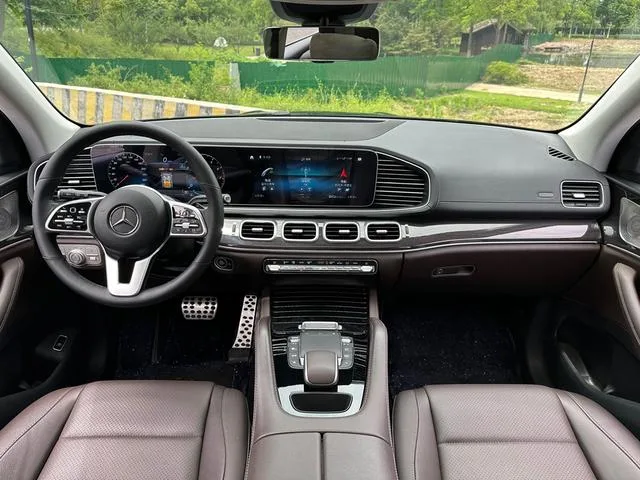 Mercedes-Benz GLE (Imported) 2022 GLE 350 4MATIC Estilo de moda interior foto 12 Mercedes-Benz GLE (Imported) 2022 GLE 350 4MATIC Estilo de moda interior foto 12