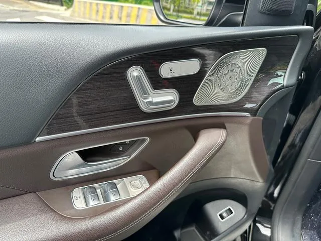 Mercedes-Benz GLE (Imported) 2022 GLE 350 4MATIC Estilo de moda interior foto 15 Mercedes-Benz GLE (Imported) 2022 GLE 350 4MATIC Estilo de moda interior foto 15