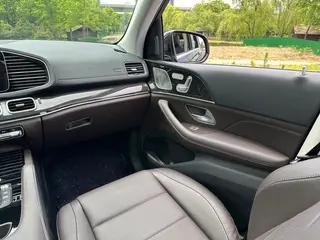 Mercedes-Benz GLE (Imported) 2022 GLE 350 4MATIC Estilo de moda interior foto 18 Mercedes-Benz GLE (Imported) 2022 GLE 350 4MATIC Estilo de moda interior foto 18