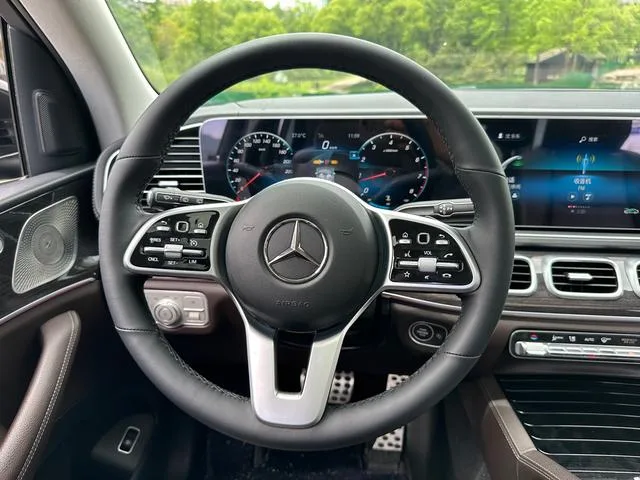 Mercedes-Benz GLE (Imported) 2022 GLE 350 4MATIC Estilo de moda interior foto 20 Mercedes-Benz GLE (Imported) 2022 GLE 350 4MATIC Estilo de moda interior foto 20