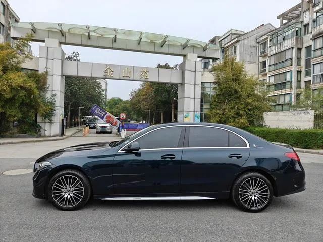 Mercedes-Benz C-Class 2023 Restyling C 200 L Sports version exterior photo 3 Mercedes-Benz C-Class 2023 Restyling C 200 L Sports version exterior photo 3