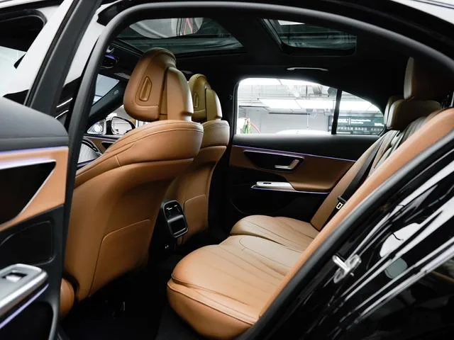 Mercedes-Benz E-Class (Imported) 2025 Mise à jour E 260 Version sportive intérieur photo 12 Mercedes-Benz E-Class (Imported) 2025 Mise à jour E 260 Version sportive intérieur photo 12