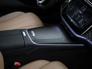 Mercedes-Benz E-Class (Imported) 2025 Mise à jour E 260 Version sportive intérieur photo 18 Mercedes-Benz E-Class (Imported) 2025 Mise à jour E 260 Version sportive intérieur photo 18