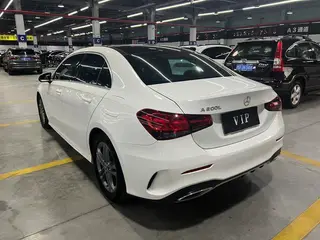 Mercedes-Benz A-Class 2022 Reforma A 180 L Coche deportivo exterior foto 6 Mercedes-Benz A-Class 2022 Reforma A 180 L Coche deportivo exterior foto 6
