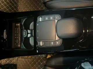 Mercedes-Benz A-Class 2022 Reforma A 180 L Coche deportivo interior foto 11 Mercedes-Benz A-Class 2022 Reforma A 180 L Coche deportivo interior foto 11