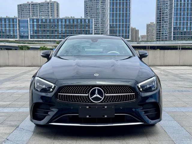 Mercedes-Benz E-Class (Imported) 2023 Reforma E 260 Coupé exterior foto 2 Mercedes-Benz E-Class (Imported) 2023 Reforma E 260 Coupé exterior foto 2