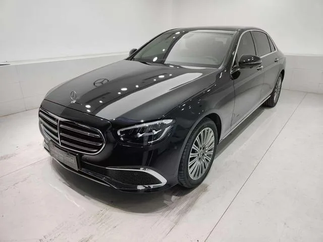 Mercedes-Benz E-Class 2023 Restyling E 300 L Luxury type Passenger car exterior photo 1 Mercedes-Benz E-Class 2023 Restyling E 300 L Luxury type Passenger car exterior photo 1