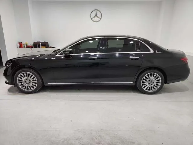 Mercedes-Benz E-Class 2023 Restyling E 300 L Luxury type Passenger car exterior photo 5 Mercedes-Benz E-Class 2023 Restyling E 300 L Luxury type Passenger car exterior photo 5