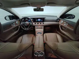 Mercedes-Benz E-Class 2023 Restyling E 300 L Luxury type Passenger car exterior photo 10 Mercedes-Benz E-Class 2023 Restyling E 300 L Luxury type Passenger car exterior photo 10