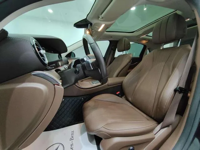 Mercedes-Benz E-Class 2023 Restyling E 300 L Luxury type Passenger car interior photo 12 Mercedes-Benz E-Class 2023 Restyling E 300 L Luxury type Passenger car interior photo 12