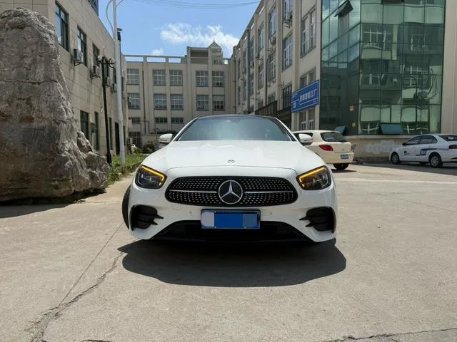 Mercedes-Benz E-Class (Imported) 2020 E 260 Coupe exterior photo 2 Mercedes-Benz E-Class (Imported) 2020 E 260 Coupe exterior photo 2