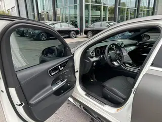 Mercedes-Benz C-Class 2024 Three changes C 260 L Sports version interior photo 11 Mercedes-Benz C-Class 2024 Three changes C 260 L Sports version interior photo 11