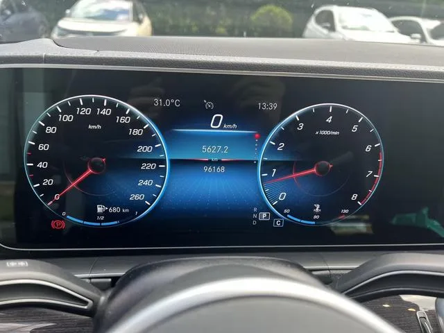 Mercedes-Benz GLE (Imported) 2022 GLE 350 4MATIC Style tendance intérieur photo 9 Mercedes-Benz GLE (Imported) 2022 GLE 350 4MATIC Style tendance intérieur photo 9