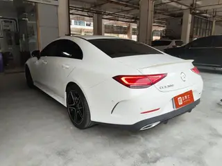 Mercedes-Benz CLS 2022 CLS 300 Type dynamique extérieur photo 4 Mercedes-Benz CLS 2022 CLS 300 Type dynamique extérieur photo 4