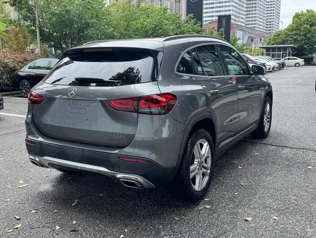 Mercedes-Benz GLA 2022 GLA 200 extérieur photo 7 Mercedes-Benz GLA 2022 GLA 200 extérieur photo 7