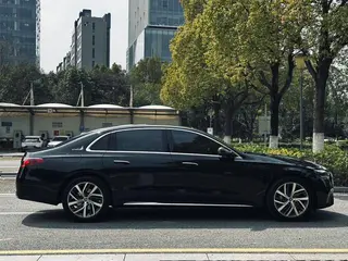 Mercedes-Benz E-Class 2025 E 300 L Fashionable Passenger car exterior photo 7 Mercedes-Benz E-Class 2025 E 300 L Fashionable Passenger car exterior photo 7