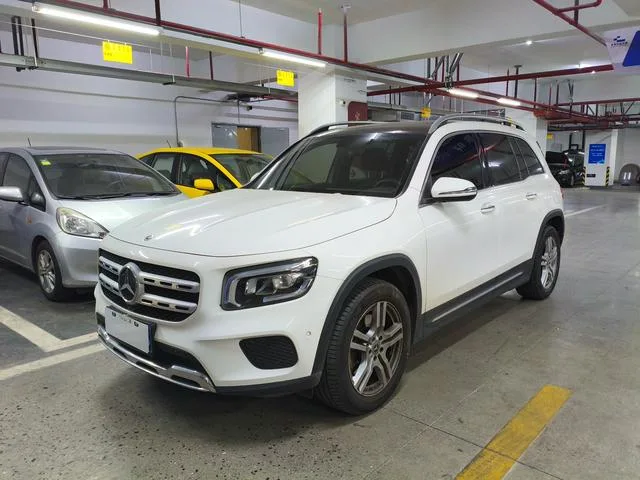 Mercedes-Benz GLB 2022 GLB 220 Dynamic exterior photo 1 Mercedes-Benz GLB 2022 GLB 220 Dynamic exterior photo 1