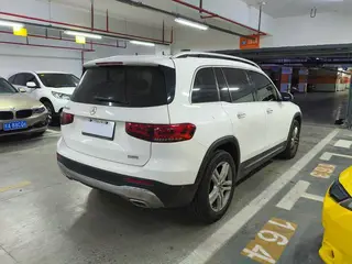 Mercedes-Benz GLB 2022 GLB 220 Dynamic exterior photo 5 Mercedes-Benz GLB 2022 GLB 220 Dynamic exterior photo 5