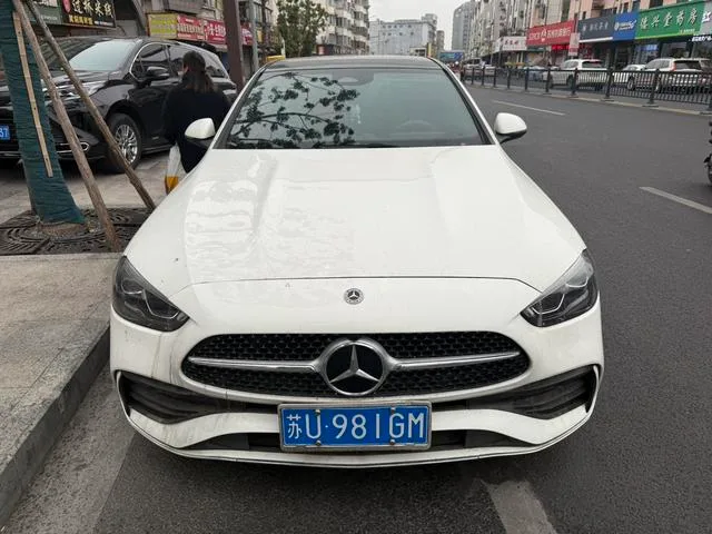 Mercedes-Benz C-Class 2024 C 260 L Sports version exterior photo 2 Mercedes-Benz C-Class 2024 C 260 L Sports version exterior photo 2