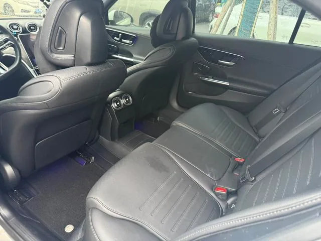 Mercedes-Benz C-Class 2024 C 260 L Sports version interior photo 6 Mercedes-Benz C-Class 2024 C 260 L Sports version interior photo 6