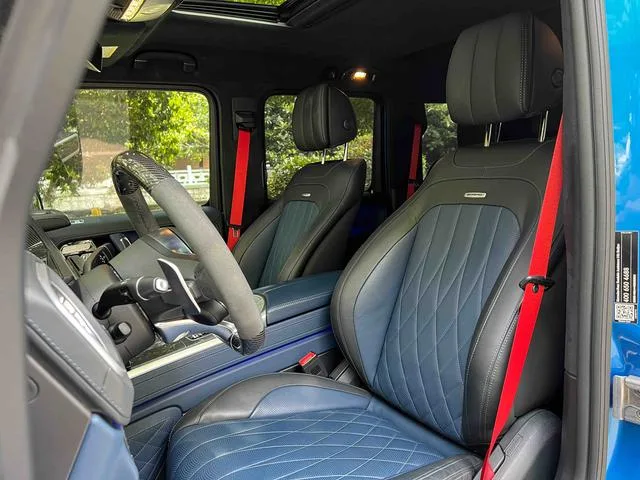 Mercedes-Benz Mercedes-AMG G-Class 2022 AMG G 63 interior photo 16 Mercedes-Benz Mercedes-AMG G-Class 2022 AMG G 63 interior photo 16