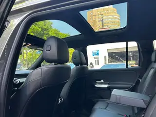 Mercedes-Benz GLB 2023 GLB 220 Fashionable exterior photo 9 Mercedes-Benz GLB 2023 GLB 220 Fashionable exterior photo 9