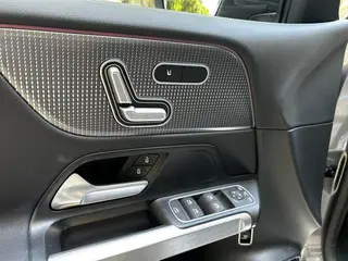 Mercedes-Benz GLB 2023 GLB 220 Fashionable interior photo 11 Mercedes-Benz GLB 2023 GLB 220 Fashionable interior photo 11