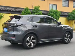 Changan CS55 PLUS 2024 Tercera generación 1.5T DCT Acabado premium interior foto 7 Changan CS55 PLUS 2024 Tercera generación 1.5T DCT Acabado premium interior foto 7