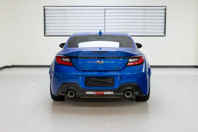 Subaru BRZ 2023 2.4L Manuel 10 Édition anniversaire extérieur photo 4 Subaru BRZ 2023 2.4L Manuel 10 Édition anniversaire extérieur photo 4