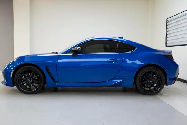 Subaru BRZ 2023 2.4L Manuel 10 Édition anniversaire intérieur photo 15 Subaru BRZ 2023 2.4L Manuel 10 Édition anniversaire intérieur photo 15