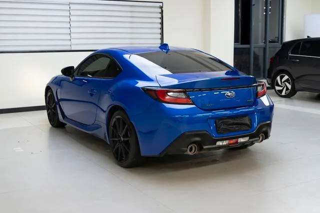 Subaru BRZ 2023 2.4L Manuel 10 Édition anniversaire intérieur photo 16 Subaru BRZ 2023 2.4L Manuel 10 Édition anniversaire intérieur photo 16