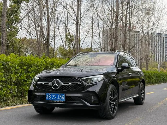 Mercedes-Benz GLC 2023 Restyling GLC 260 L 4MATIC Dynamic 7 seat exterior photo 1 Mercedes-Benz GLC 2023 Restyling GLC 260 L 4MATIC Dynamic 7 seat exterior photo 1
