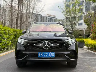 Mercedes-Benz GLC 2023 Restyling GLC 260 L 4MATIC Dynamic 7 seat exterior photo 2 Mercedes-Benz GLC 2023 Restyling GLC 260 L 4MATIC Dynamic 7 seat exterior photo 2