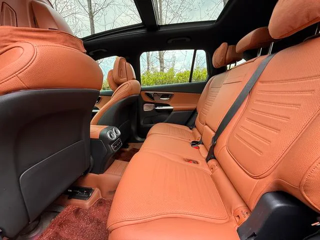 Mercedes-Benz GLC 2023 Restyling GLC 260 L 4MATIC Dynamic 7 seat exterior photo 5 Mercedes-Benz GLC 2023 Restyling GLC 260 L 4MATIC Dynamic 7 seat exterior photo 5