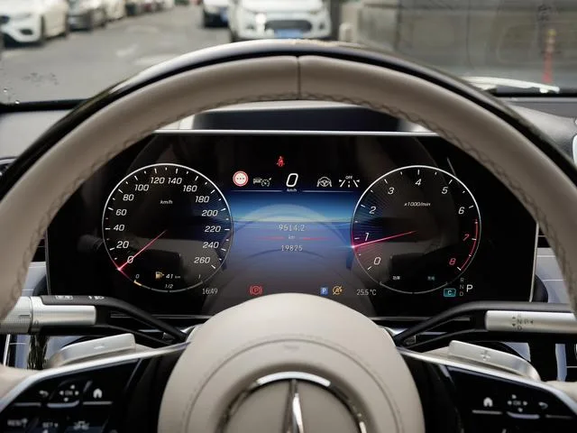 Mercedes-Benz Mercedes-Maybach S-Class 2024 Reforma S 480 4MATIC exterior foto 9 Mercedes-Benz Mercedes-Maybach S-Class 2024 Reforma S 480 4MATIC exterior foto 9