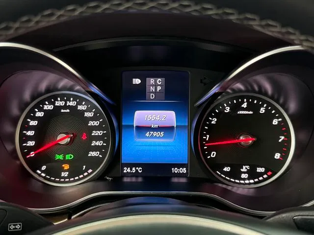 Mercedes-Benz V-Class 2021 V 260 L Empattement long version de luxe extérieur photo 7 Mercedes-Benz V-Class 2021 V 260 L Empattement long version de luxe extérieur photo 7