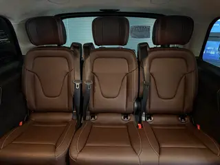 Mercedes-Benz V-Class 2021 V 260 L Empattement long version de luxe extérieur photo 10 Mercedes-Benz V-Class 2021 V 260 L Empattement long version de luxe extérieur photo 10