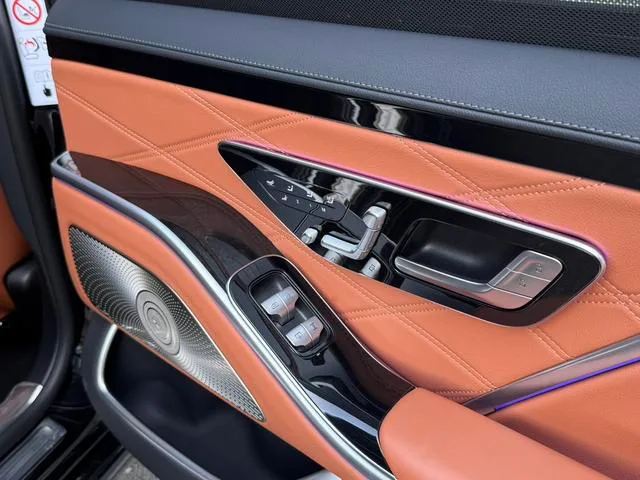 Mercedes-Benz Mercedes-Maybach S-Class 2023 S 480 4MATIC interior photo 10 Mercedes-Benz Mercedes-Maybach S-Class 2023 S 480 4MATIC interior photo 10
