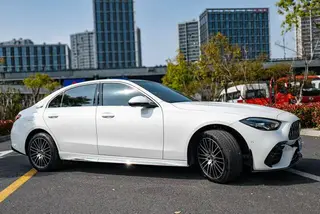 Mercedes-Benz C-Class 2024 C 260 L Sports version exterior photo 3 Mercedes-Benz C-Class 2024 C 260 L Sports version exterior photo 3