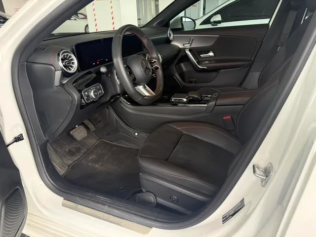 Mercedes-Benz A-Class 2024 A 200 L Edición de moda interior foto 8 Mercedes-Benz A-Class 2024 A 200 L Edición de moda interior foto 8