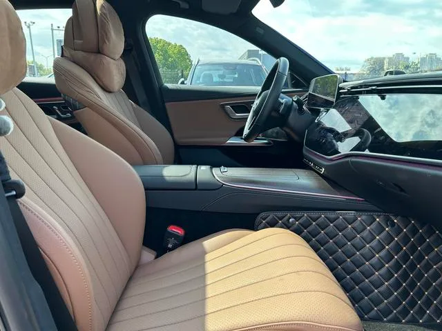 Mercedes-Benz E-Class 2024 E 300 L Luxury type Passenger car interior photo 10 Mercedes-Benz E-Class 2024 E 300 L Luxury type Passenger car interior photo 10