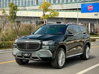 Mercedes-Benz GLS 2023 GLS 450 4MATIC Estilo de moda exterior foto 1 Mercedes-Benz GLS 2023 GLS 450 4MATIC Estilo de moda exterior foto 1