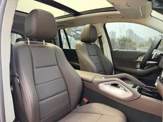 Mercedes-Benz GLS 2023 GLS 450 4MATIC Estilo de moda interior foto 18 Mercedes-Benz GLS 2023 GLS 450 4MATIC Estilo de moda interior foto 18