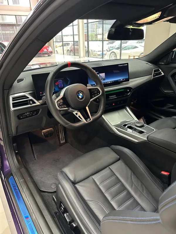 BMW 2 Series 2024 M240i Coupe interior photo 11 BMW 2 Series 2024 M240i Coupe interior photo 11