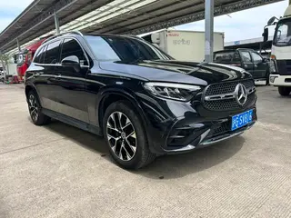 Mercedes-Benz GLC 2024 Restyling GLC 260 L 4MATIC Luxury type 5 seat exterior photo 3 Mercedes-Benz GLC 2024 Restyling GLC 260 L 4MATIC Luxury type 5 seat exterior photo 3