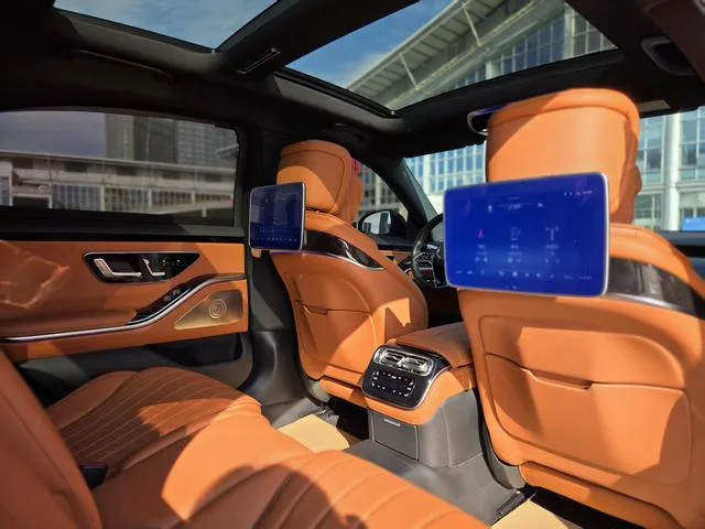 Mercedes-Benz S-Class 2024 S 400 L De lujo interior foto 11 Mercedes-Benz S-Class 2024 S 400 L De lujo interior foto 11