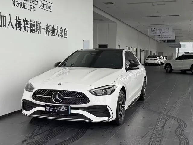 Mercedes-Benz C-Class 2023 C 260 L Hao Night Sports Edition exterior photo 1 Mercedes-Benz C-Class 2023 C 260 L Hao Night Sports Edition exterior photo 1